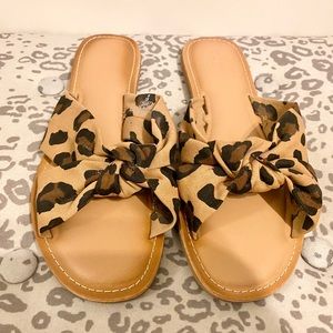 OLD NAVY CHEETAH SANDALS